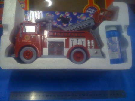 מכונית כיבוי אש , מעיפה בועות סבון גדול