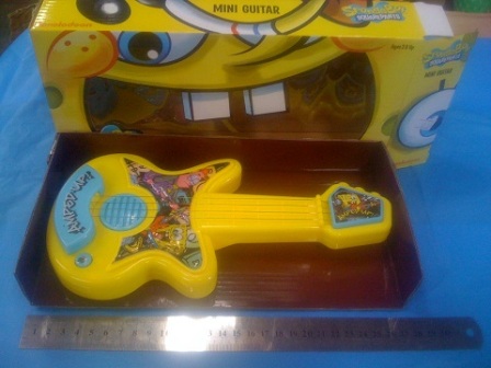 גיטרה על סוללות בוב ספוג