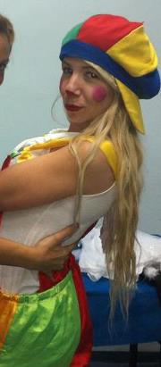 לי שבת לולי הליצנית