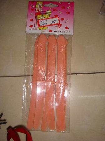 סכינים למסיבת רווקות